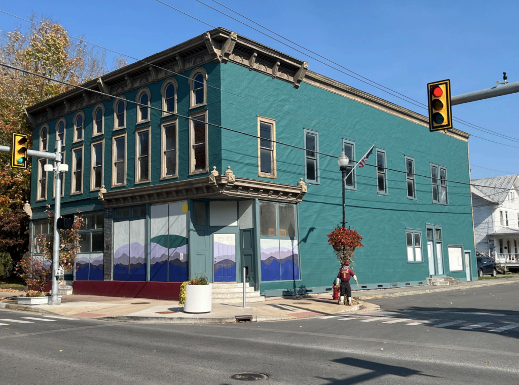 the peacock building 2